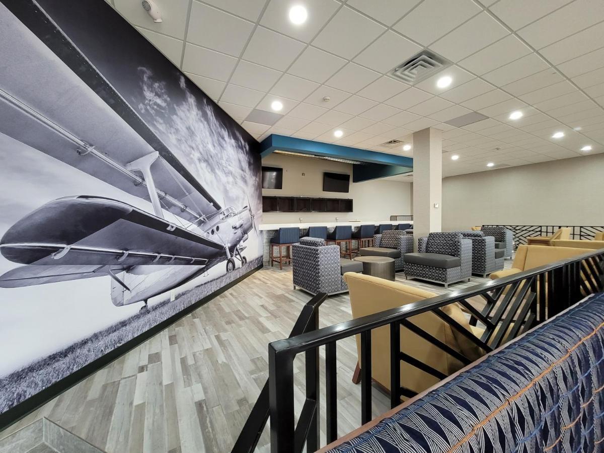Hotel Wingate By Wyndham Wichita Airport Exteriér fotografie