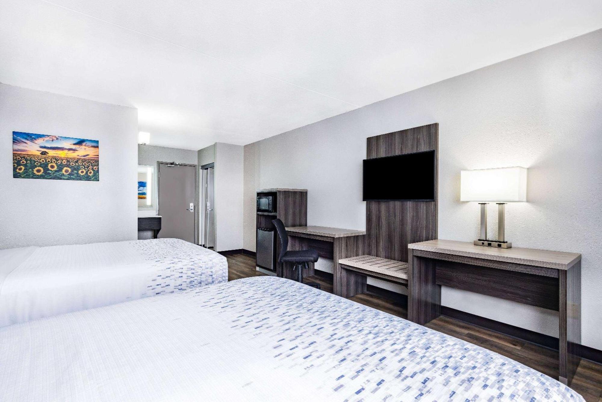 Hotel Wingate By Wyndham Wichita Airport Exteriér fotografie