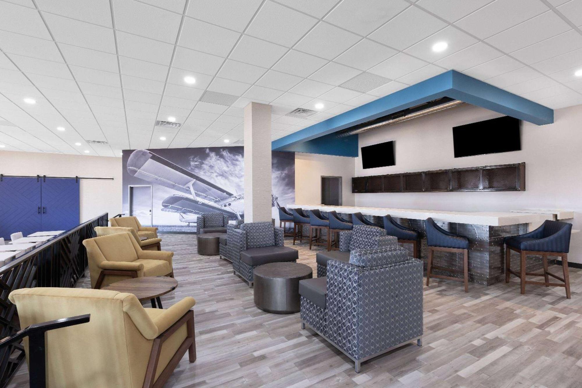Hotel Wingate By Wyndham Wichita Airport Exteriér fotografie