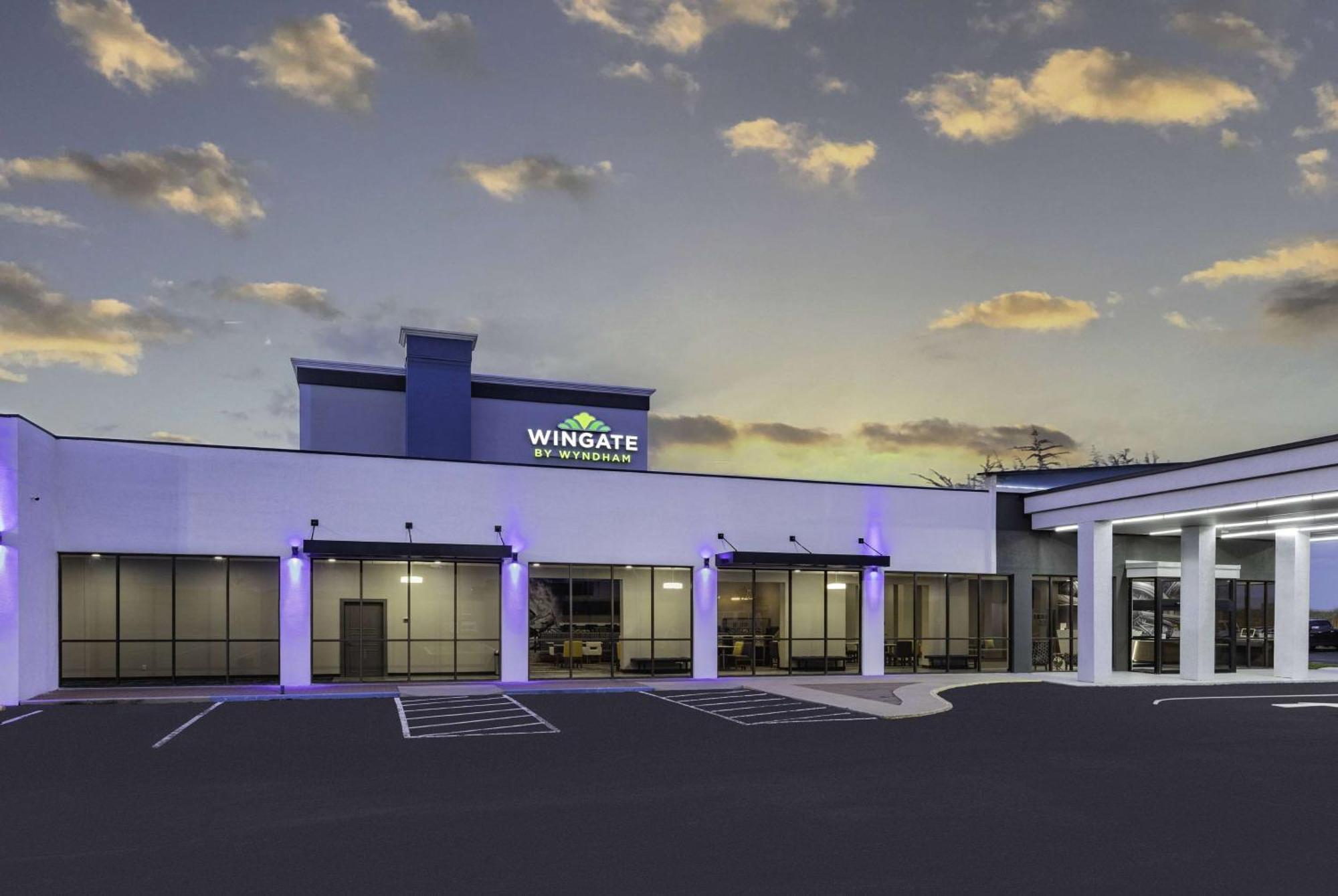Hotel Wingate By Wyndham Wichita Airport Exteriér fotografie