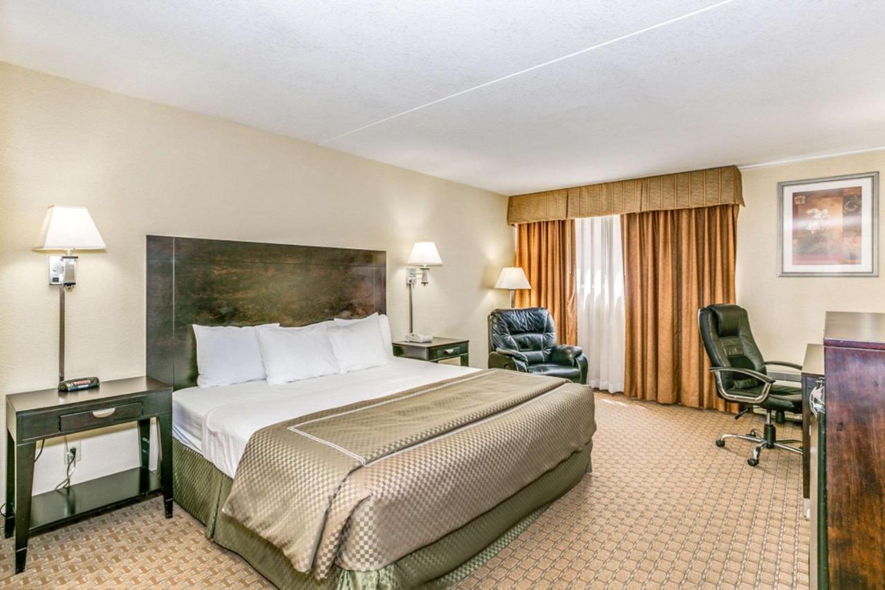 Hotel Wingate By Wyndham Wichita Airport Exteriér fotografie