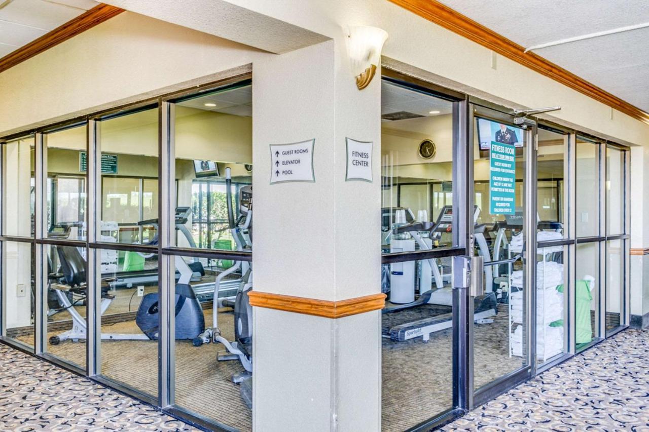 Hotel Wingate By Wyndham Wichita Airport Exteriér fotografie
